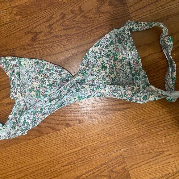 Fat Face floral bikini, size 6 - Picture 3 of 3